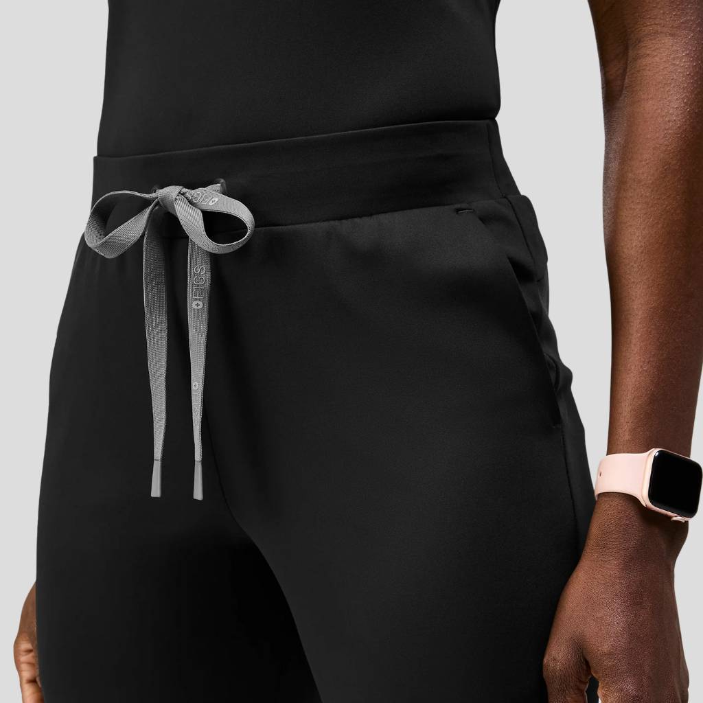 Sona & Tena FORMx Women Scrub Set