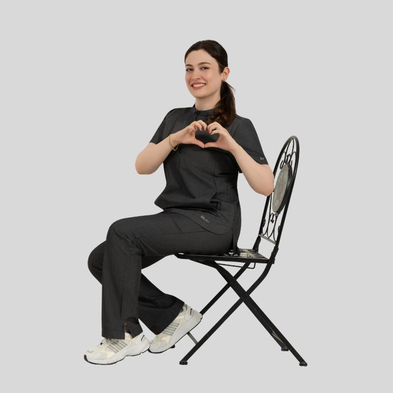 Bau Luxe Women's Scrub Set