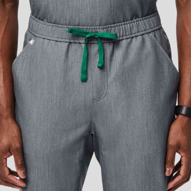 Leon & Tansen Jogger Men Scrub Set