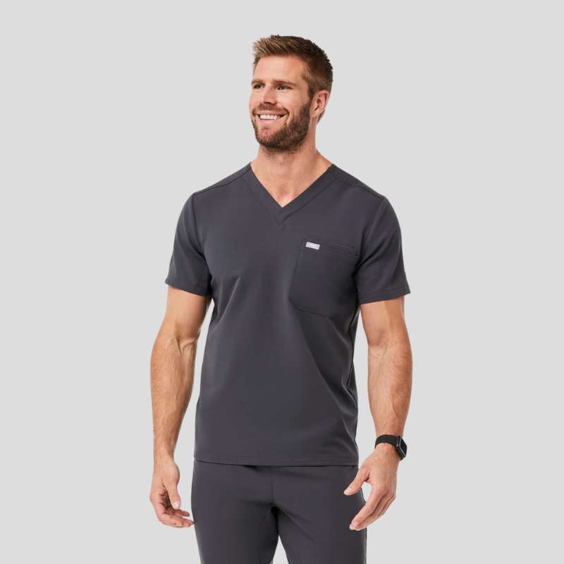 Leon & Tansen Jogger Men Scrub Set