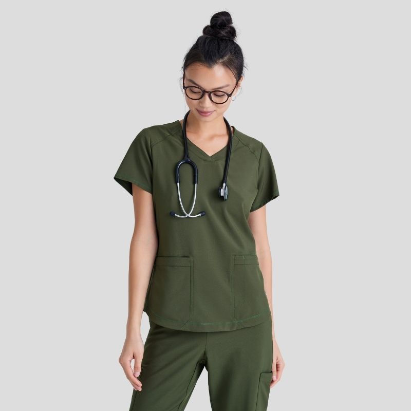 Grey’s Anatomy Evolve Women’s Scrub Set
