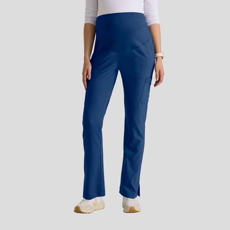 Grey’s Anatomy Evolve Maternity Scrub Set