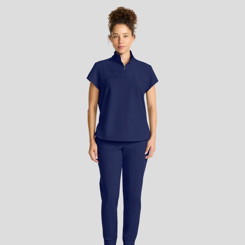 Quest Women’s Scrub Set
