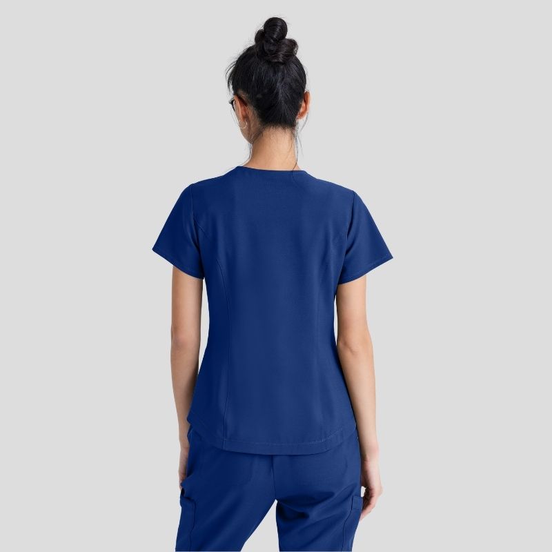 Grey’s Anatomy Evolve Women’s Scrub Set