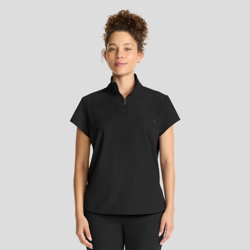 Quest Women’s Scrub Set