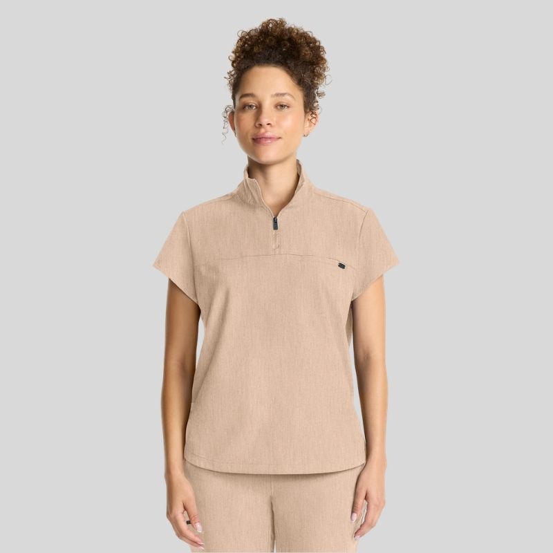 Quest Women’s Scrub Set