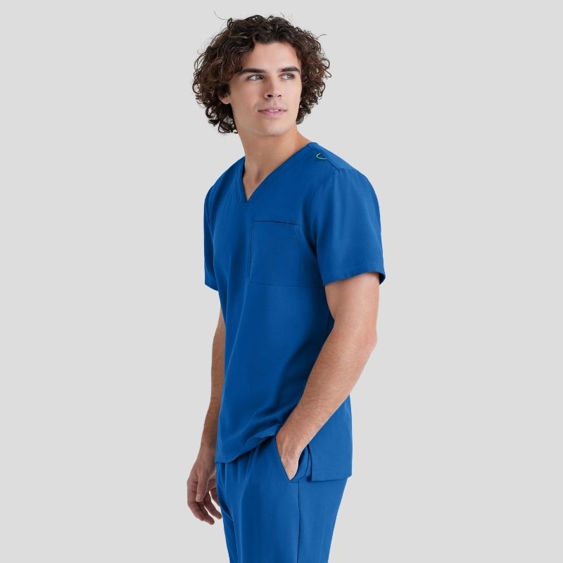 Grey’s Anatomy Evolve Men’s Scrubs Set