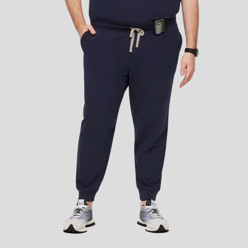 Leon & Tansen Jogger Men Scrub Set