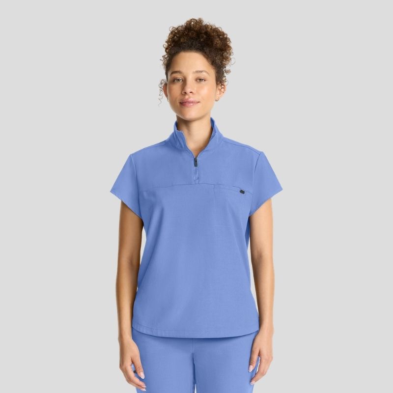 Quest Women’s Scrub Set