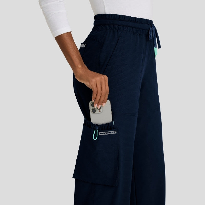 Skechers Ripstop Trek & Scout Women’s Scrub Set