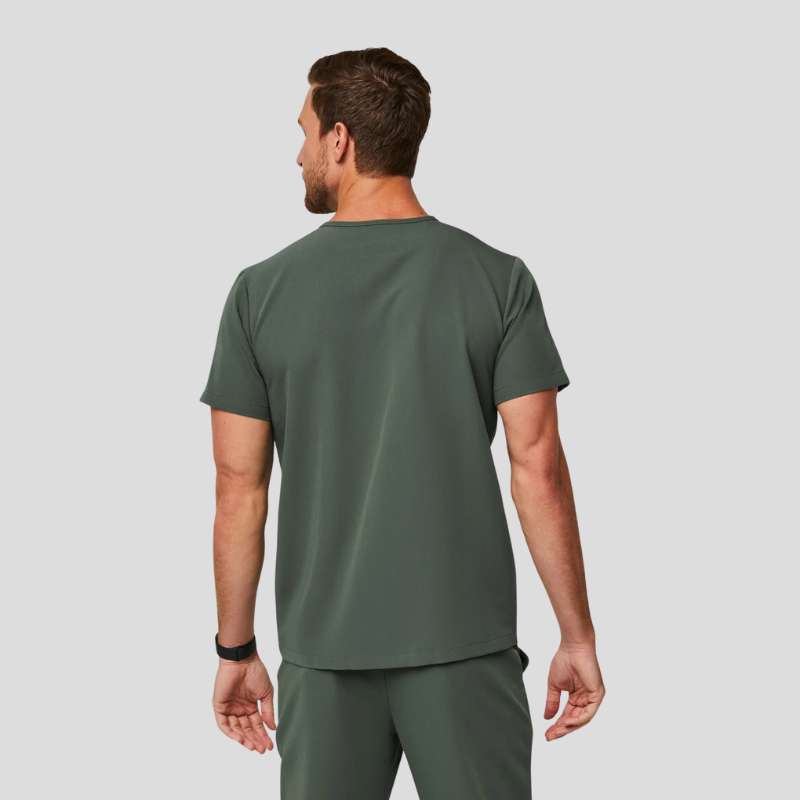 Leon & Tansen Jogger Men Scrub Set