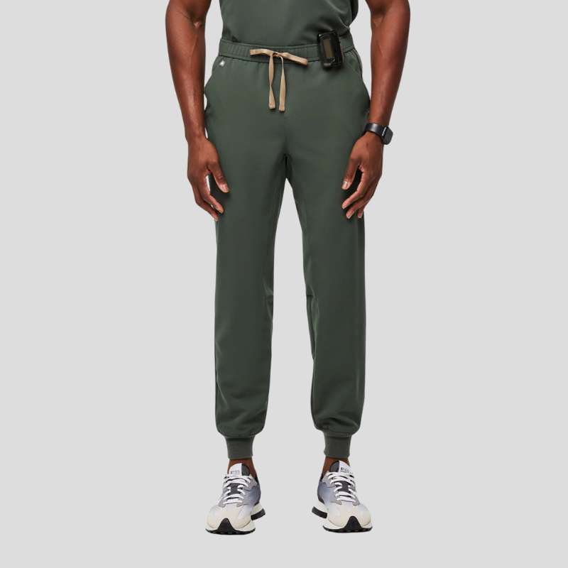 Leon & Tansen Jogger Men Scrub Set