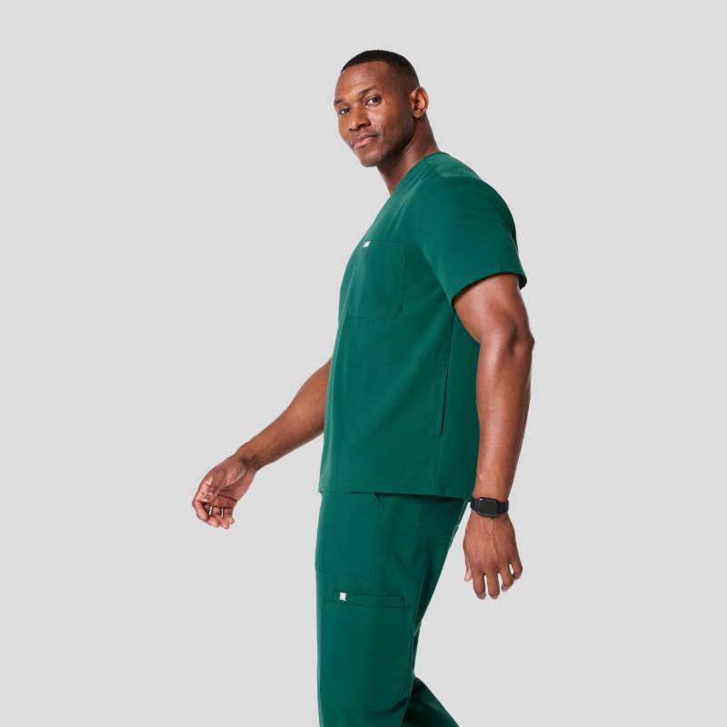 Chisec & Cairo Cargo Men Scrub Set