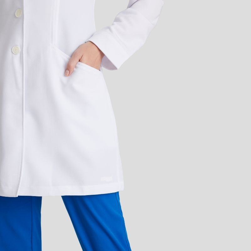 Grey’s Anatomy Signature Eve Women’s Lab Coat