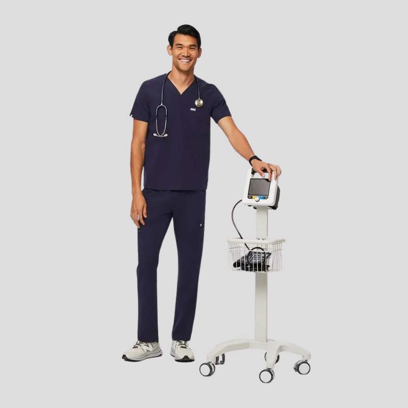 Chisec & Cairo Cargo Men Scrub Set