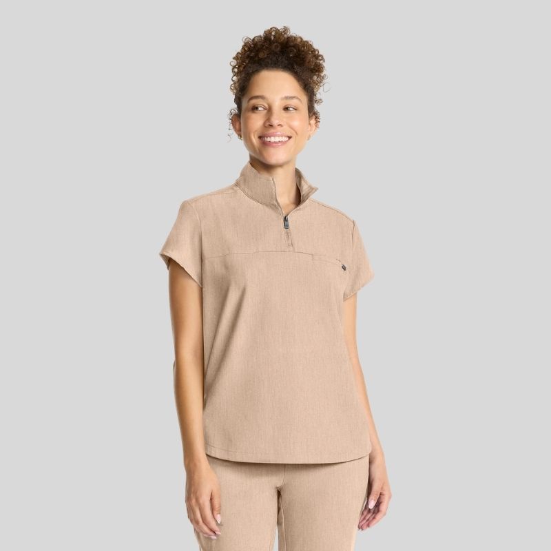 Quest Women’s Scrub Set