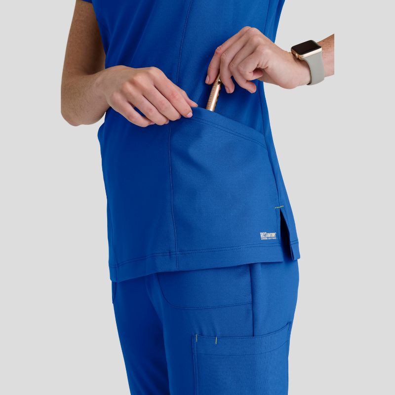 Sky Grey’s Anatomy Evolve Women Scrub Set