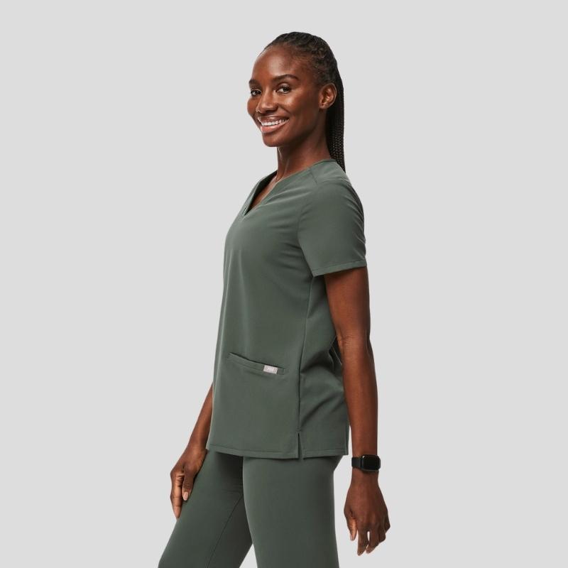 Casma & Kade Cargo Women Scrub Set