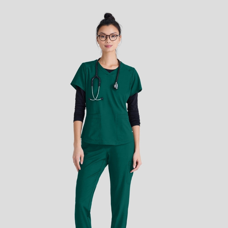 Grey’s Anatomy Evolve Women’s Scrub Set