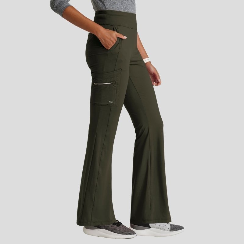 Barco Performance Knit Engage Women's Scrubs Set