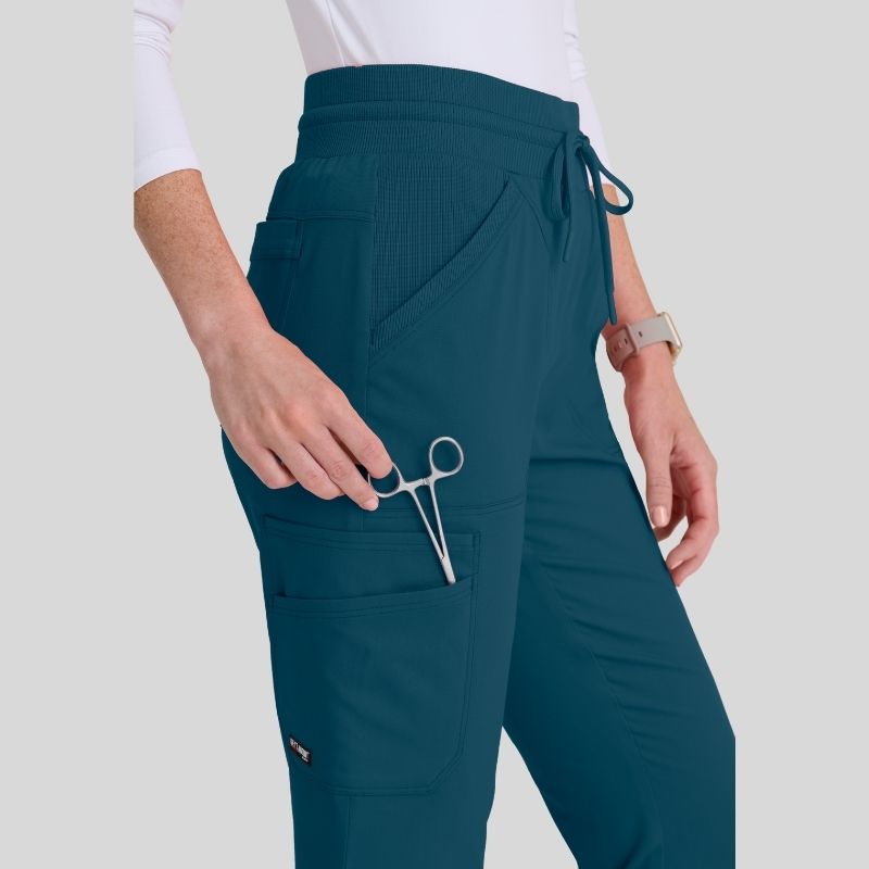 Kristi Grey’s Anatomy Stretch Women's Scrubs Set