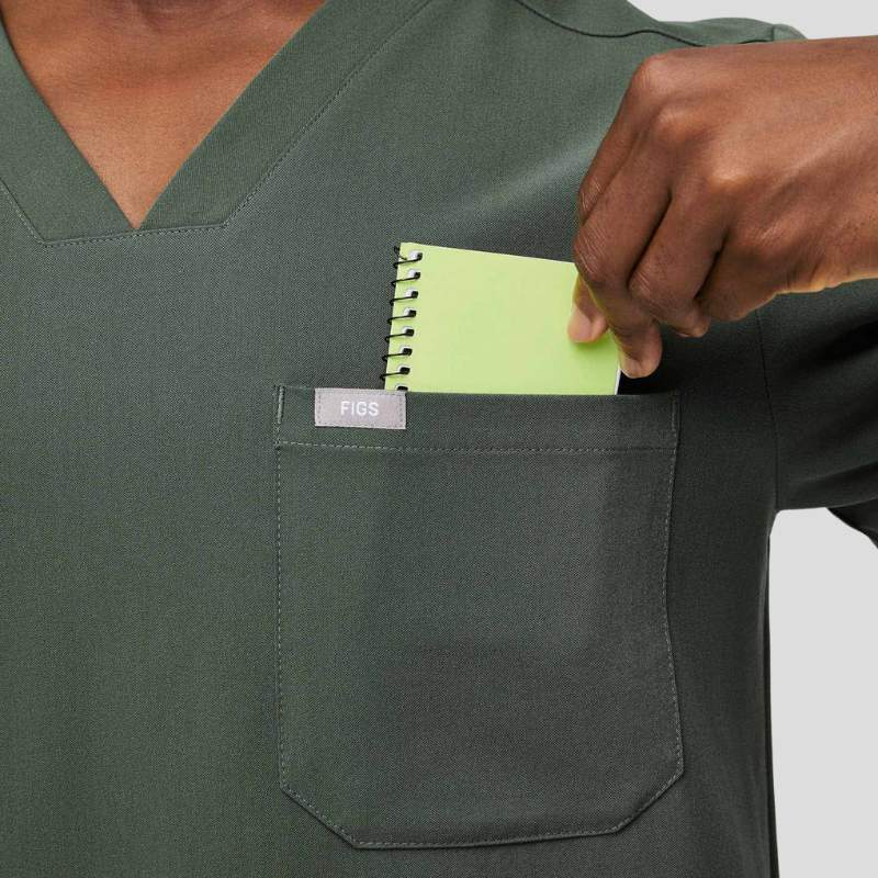 Chisec & Cairo Cargo Men Scrub Set