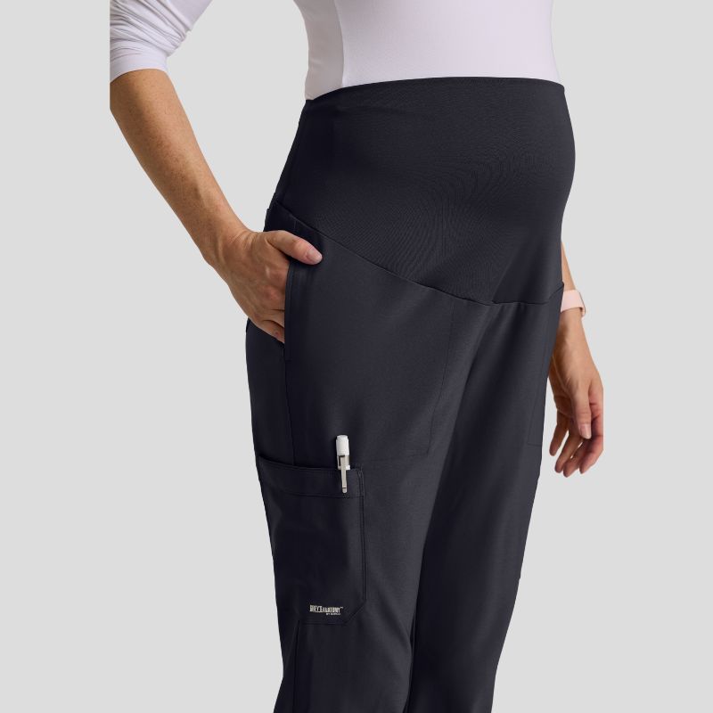 Grey’s Anatomy Evolve Maternity Scrub Set