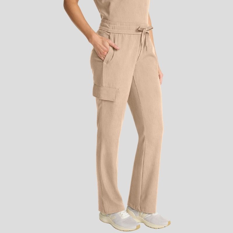 Quest Women’s Scrub Set