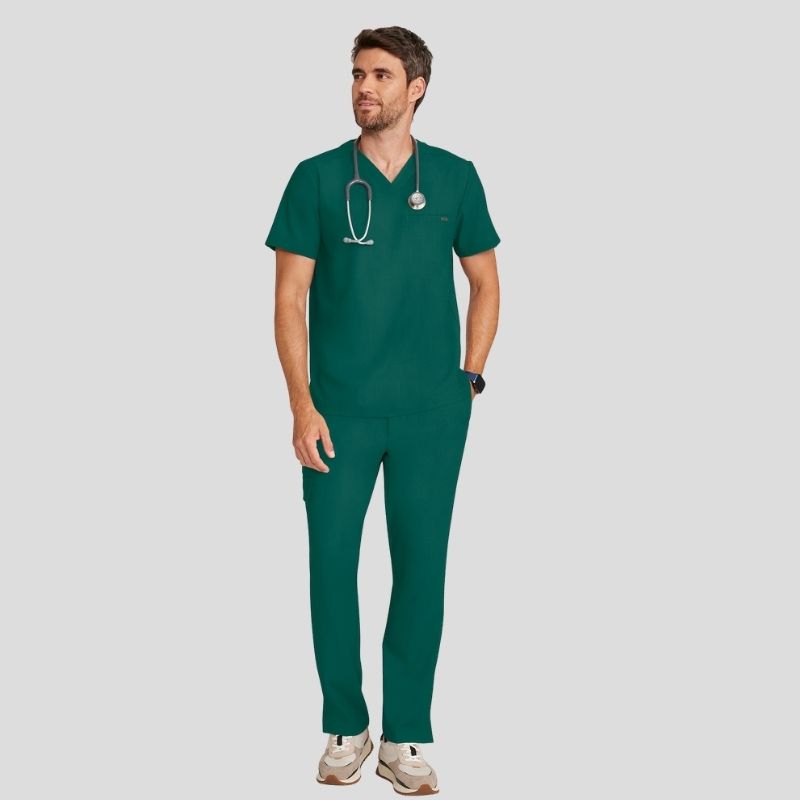 Quest Men’s Scrub Set