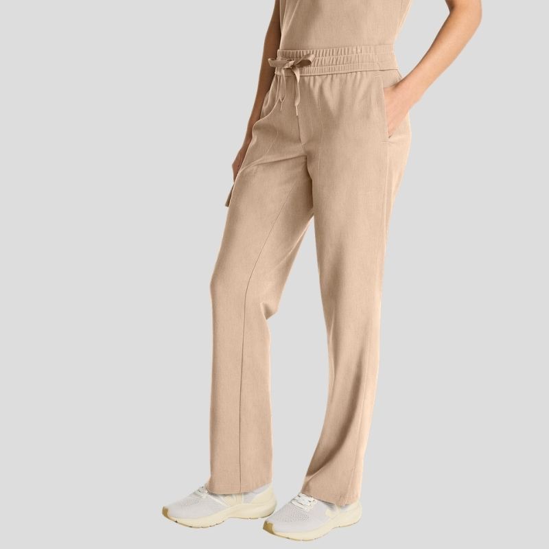 Quest Women’s Scrub Set