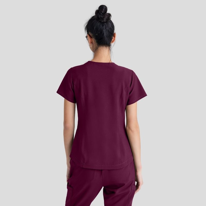 Grey’s Anatomy Evolve Women’s Scrub Set