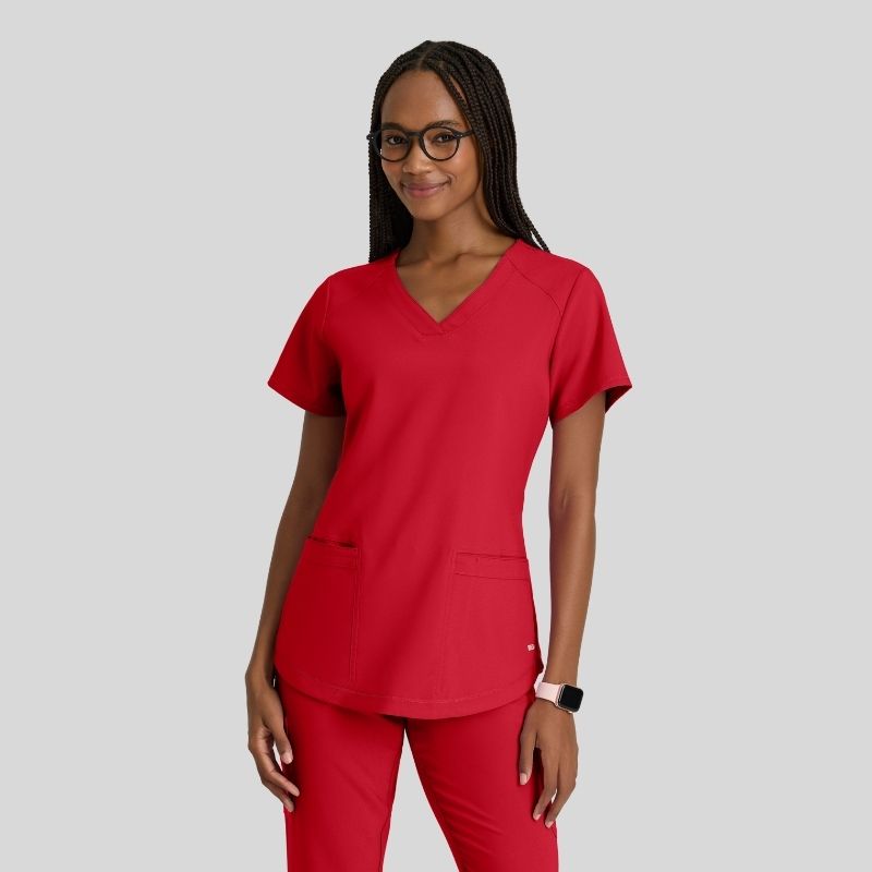 Grey’s Anatomy Evolve Women’s Scrub Set